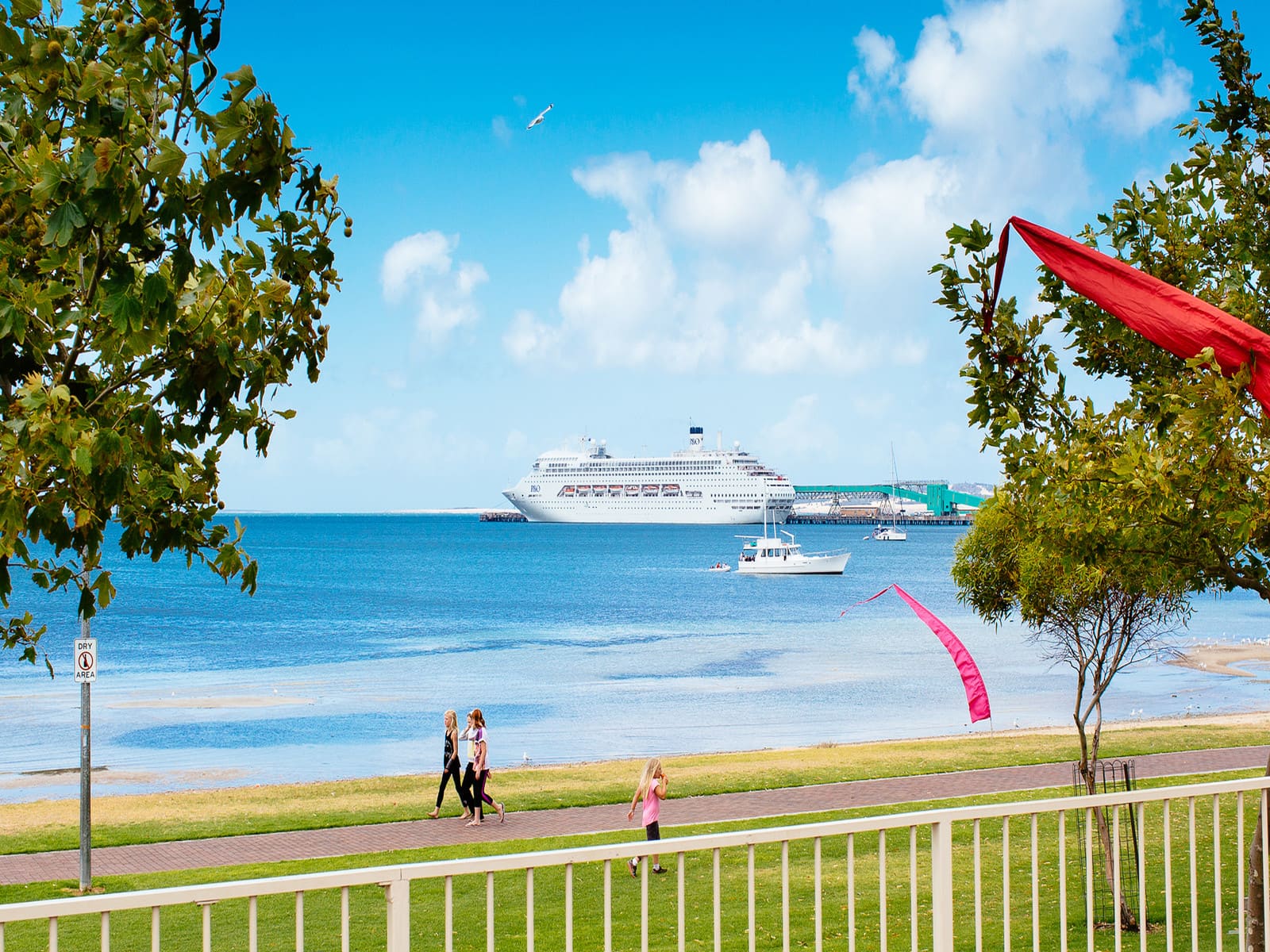 cruise ship to port lincoln